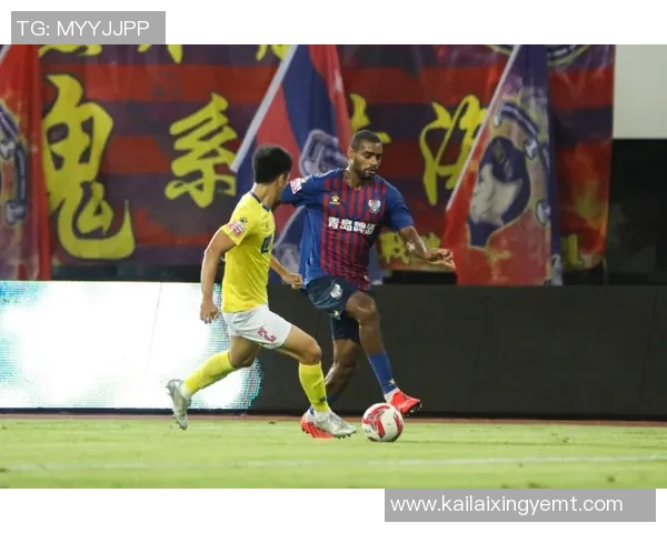 足球明星亲自评测啤酒口感与风味的精彩视频分享